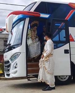 bus pengantin els queen